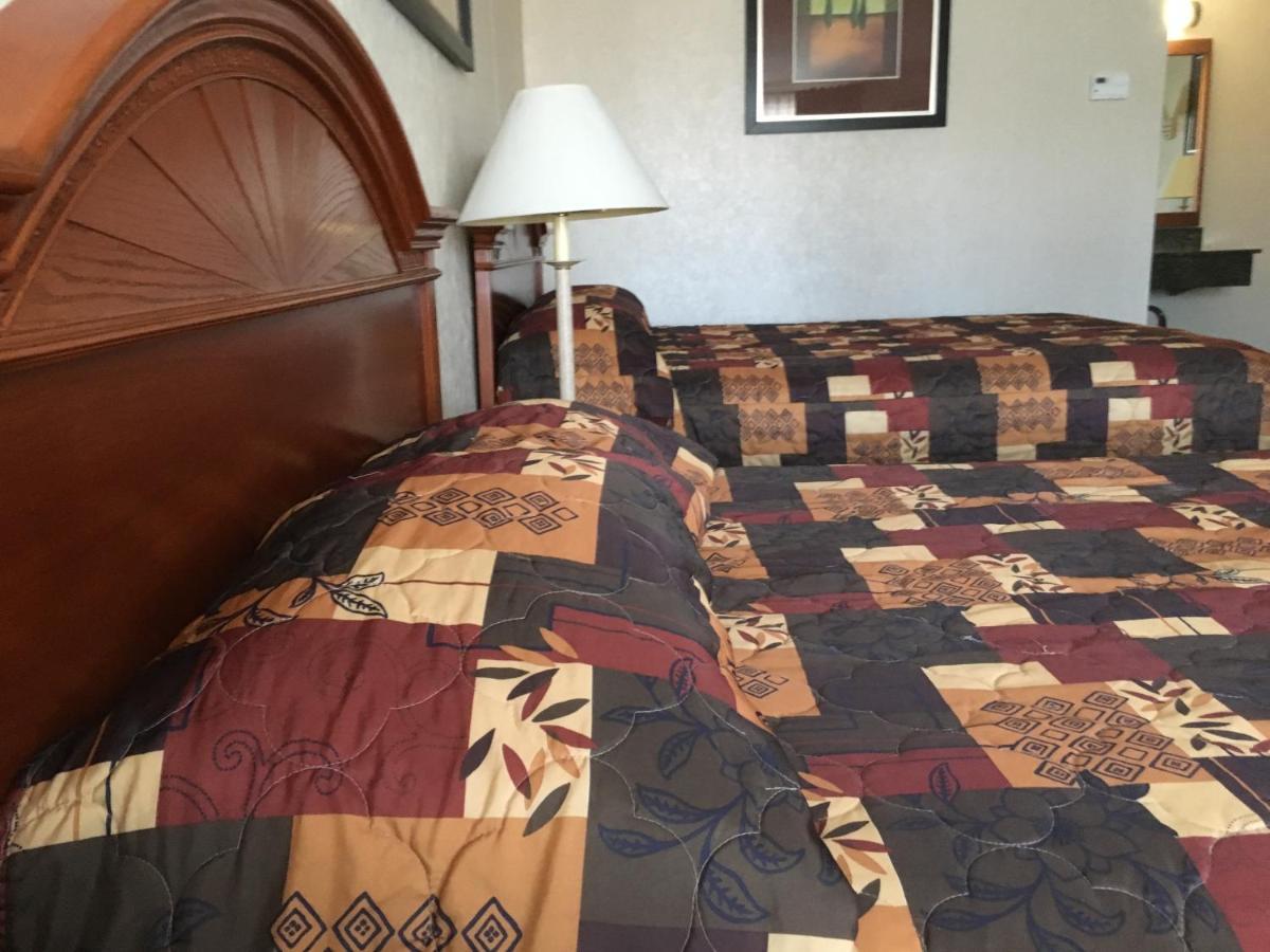 גלנס פולס Landmark Motor Inn מראה חיצוני תמונה