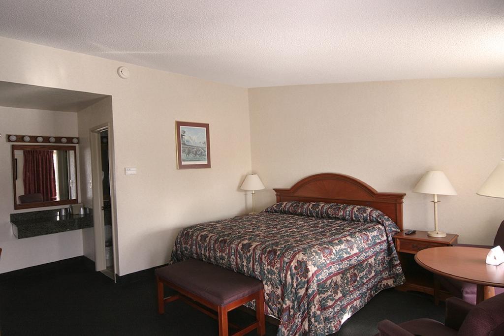 גלנס פולס Landmark Motor Inn מראה חיצוני תמונה