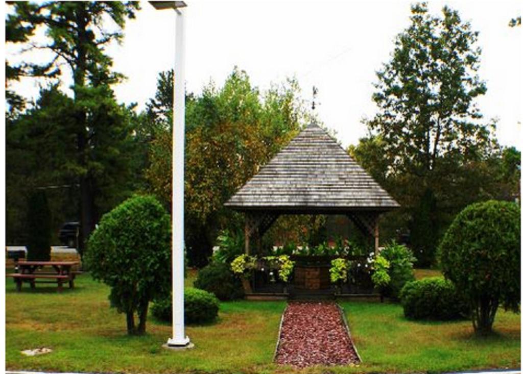 גלנס פולס Landmark Motor Inn מראה חיצוני תמונה
